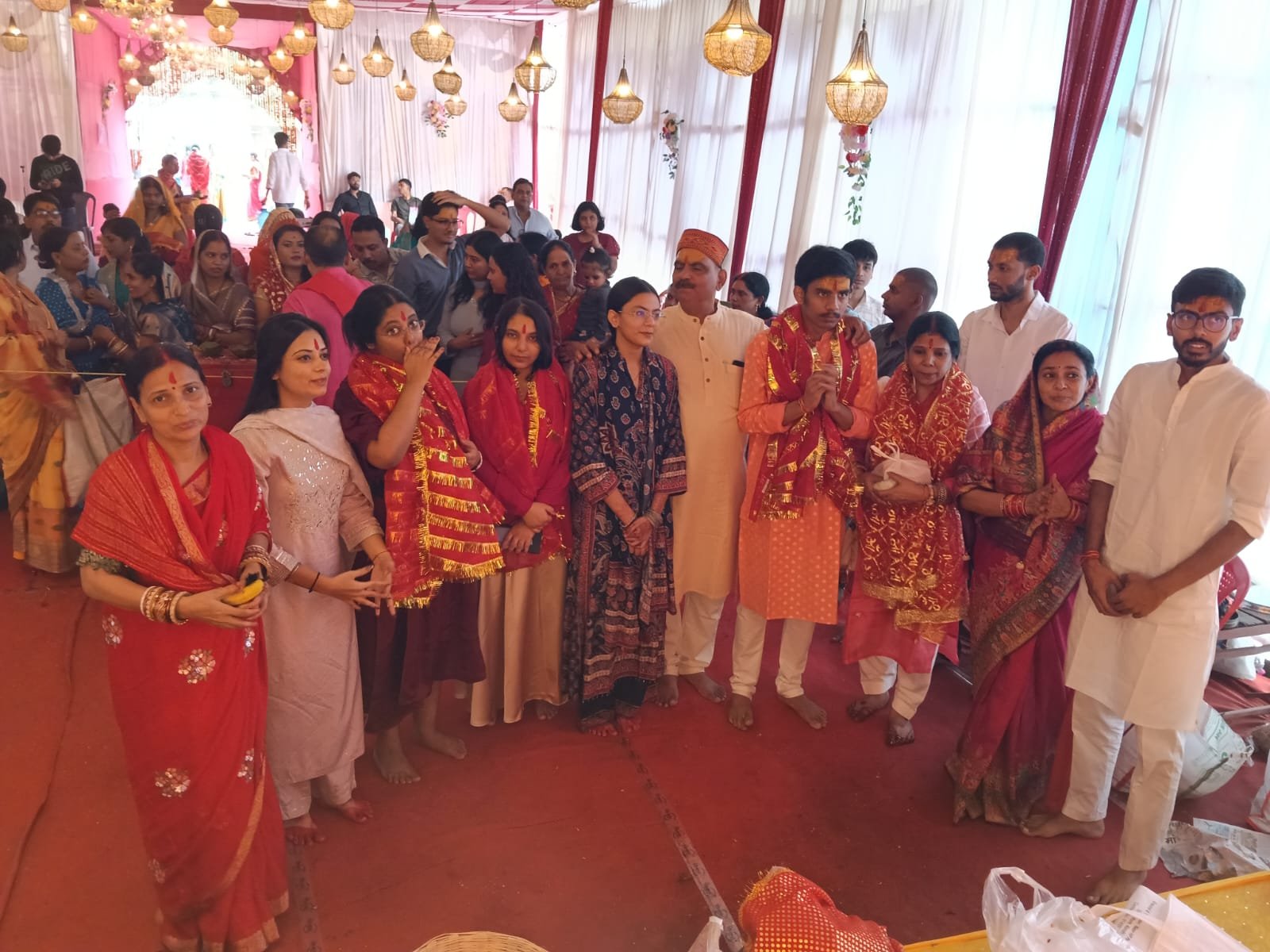 राफिया नाज़ के बयान पर आलोक कुमार दूबे का पलटवार, बोले— कब्रिस्तान की बाउंड्री और बच्चों का भविष्य दोनों जरूरी*