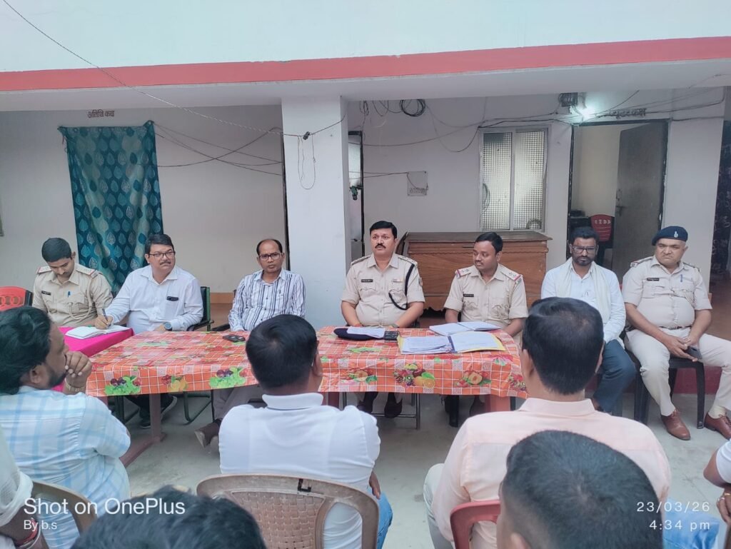 पूर्व निर्धारित रूट व समय पर ही निकलेंगे जुलूस, डीजे पर भड़काऊ गीतों पर रोक