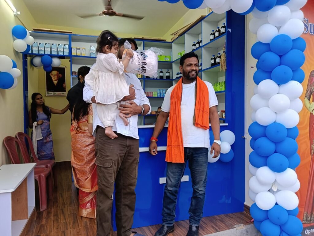 टाटी सिल्वे लालगंज क्षेत्र के लिए एक महत्वपूर्ण दिन रहा, जहां एक नए होम्योपैथिक मेडिकल स्टोर सह क्लीनिक का भव्य उद्घाटन